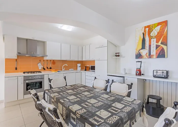 Paolo Con Piscina Privata Apartment *