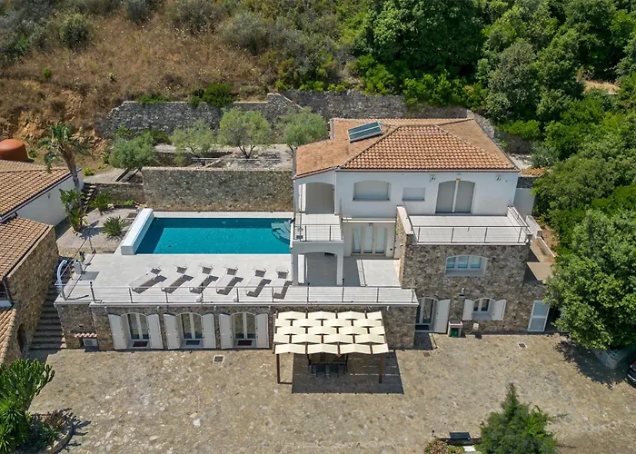 Paolo Con Piscina Privata Апартаменты